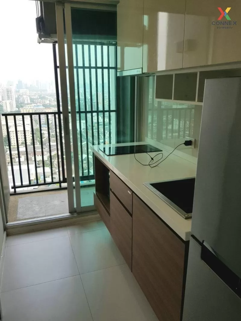 FOR RENT condo , Fuse Chan-Sathorn , BTS-Saint Louis , Thung Wat 