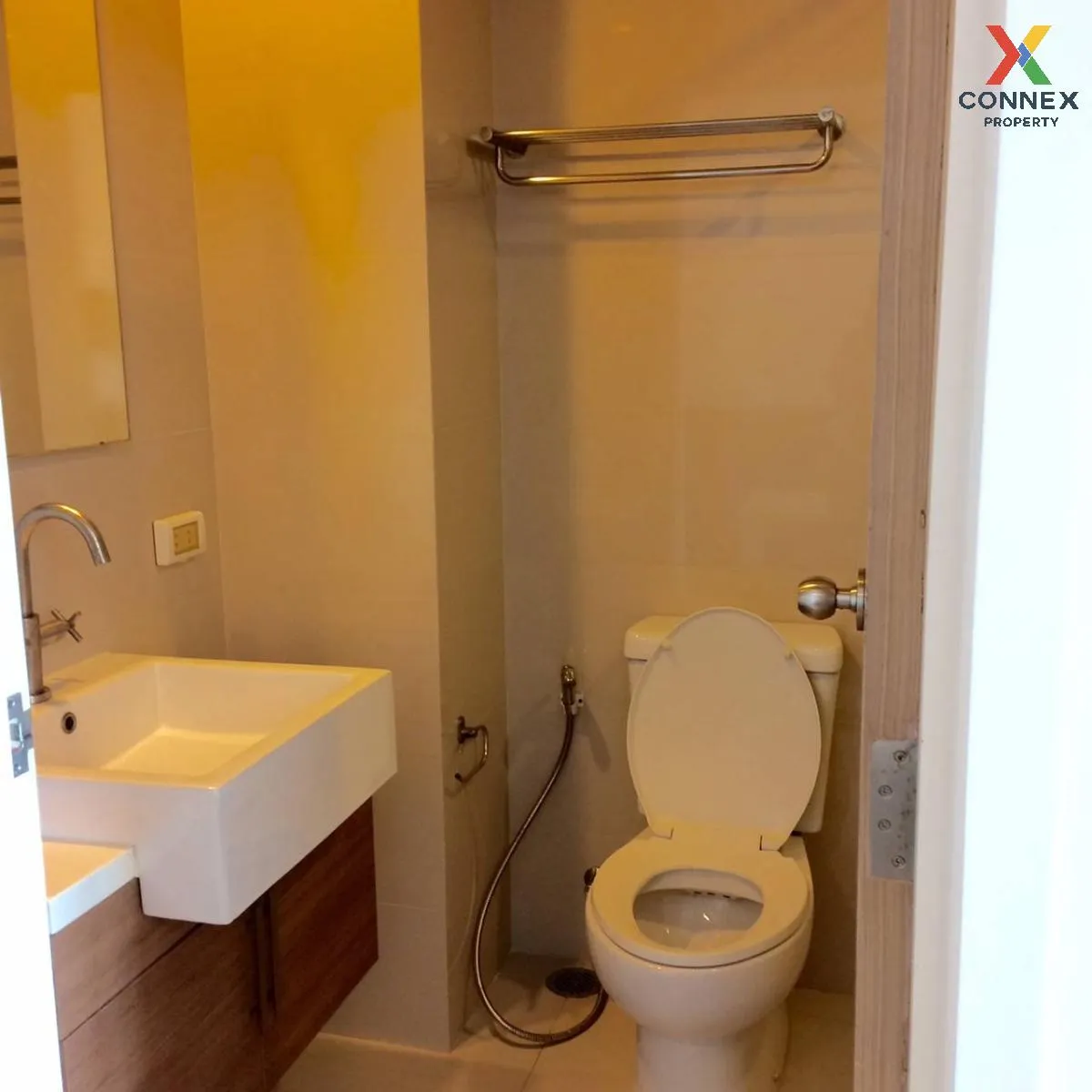 For Rent Condo , Hive Taksin , BTS-Wongwian Yai , Khlong Ton Sai 