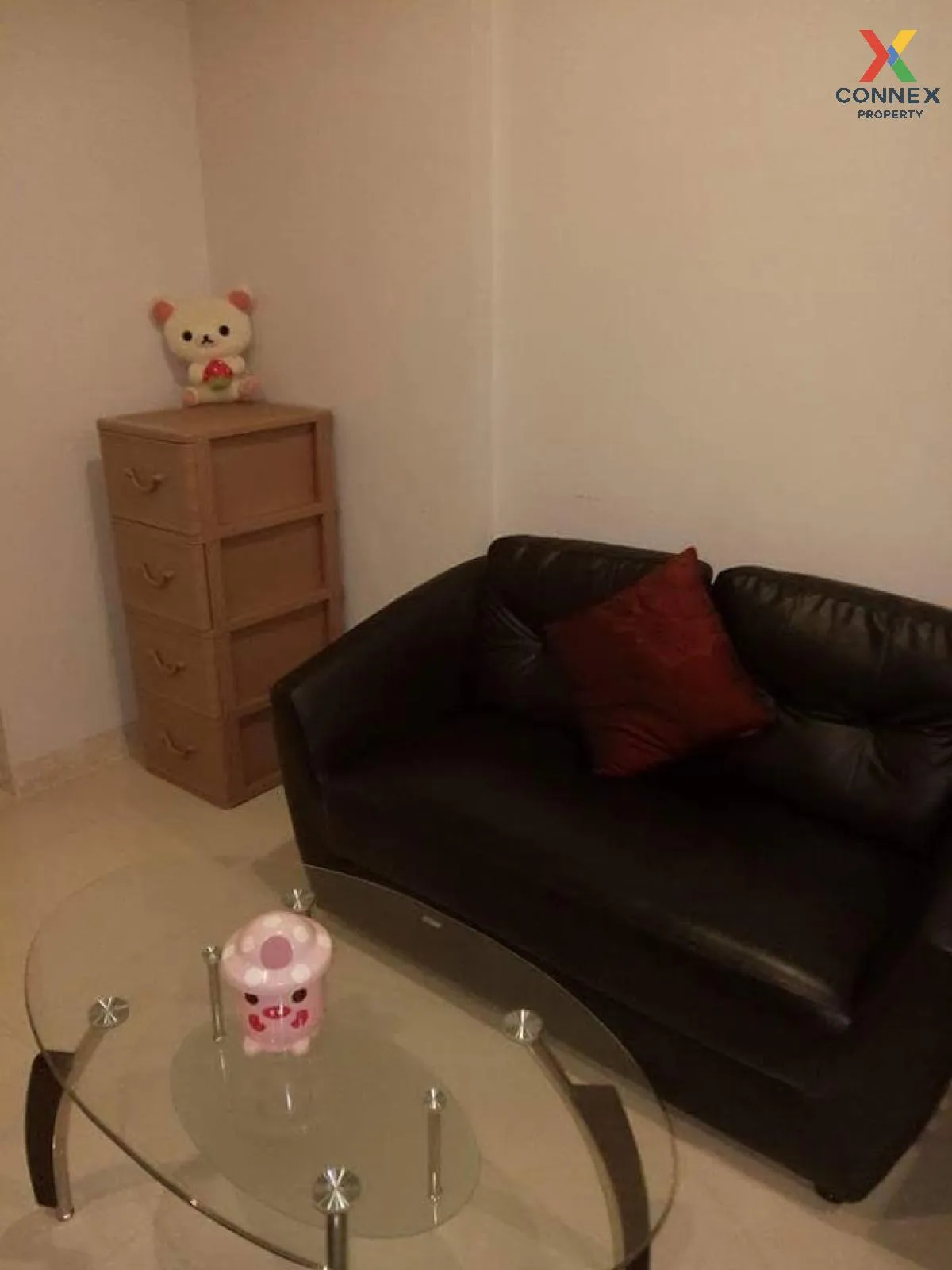 For Sale Condo , Hive Taksin , newly renovated , BTS-Wongwian Yai 1