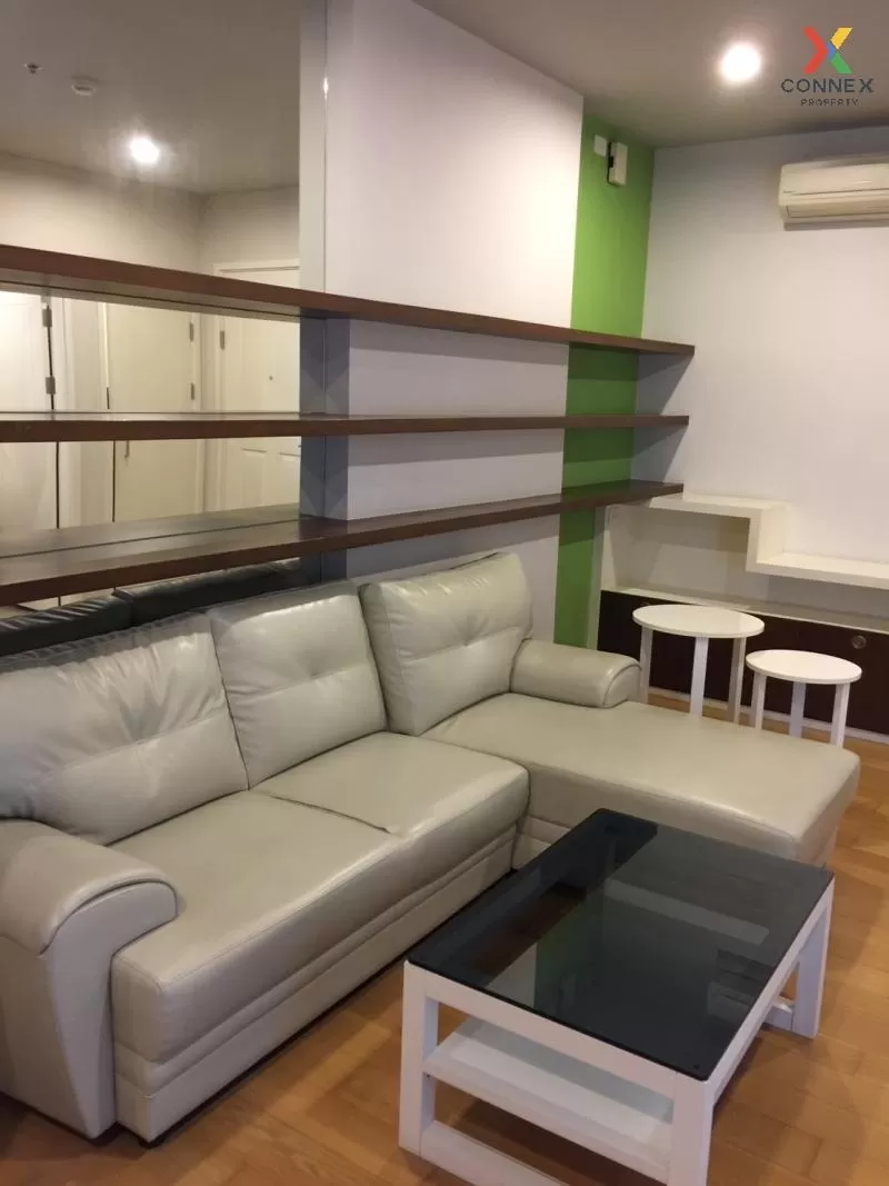 FOR RENT condo , Hive Sathorn , BTS-Krung Thon Buri , Khlong Ton  2