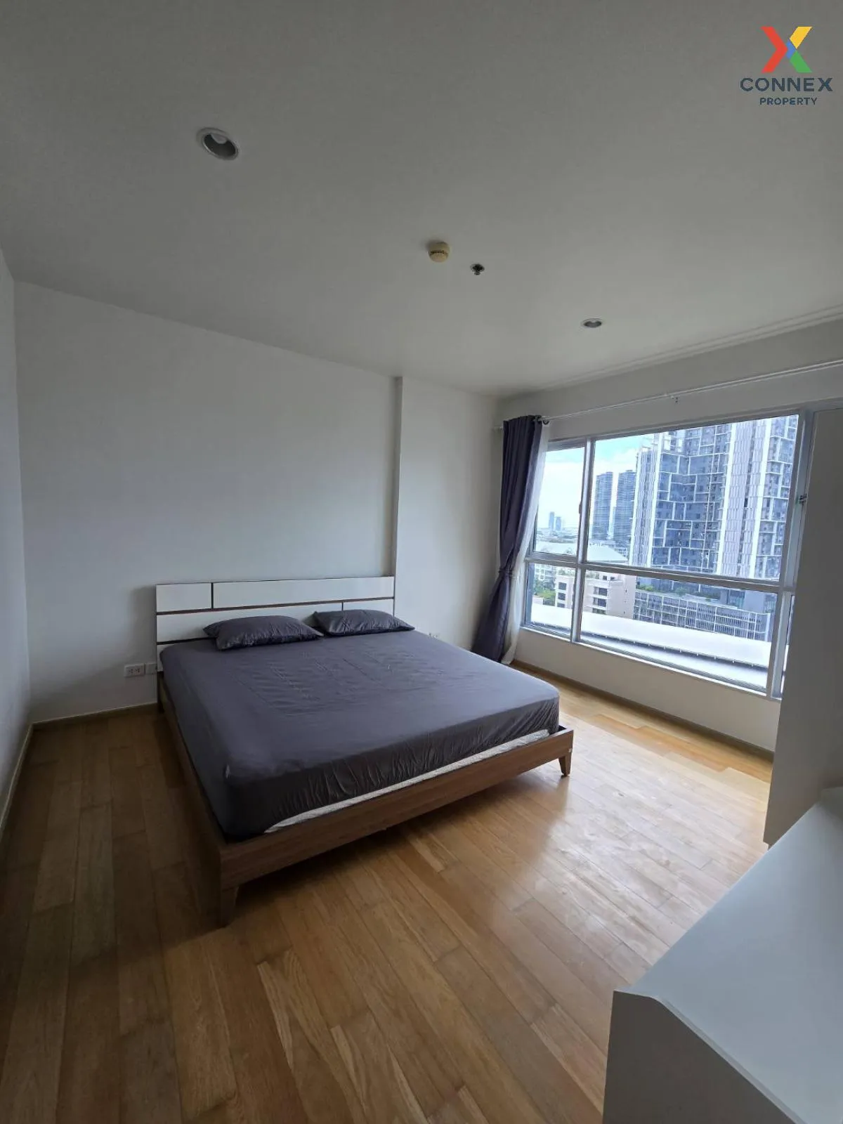 FOR RENT condo , Hive Sathorn , BTS-Krung Thon Buri , Khlong Ton  3