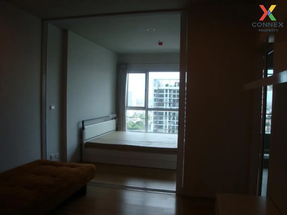 FOR RENT condo , Hive Sathorn , BTS-Krung Thon Buri , Khlong Ton 