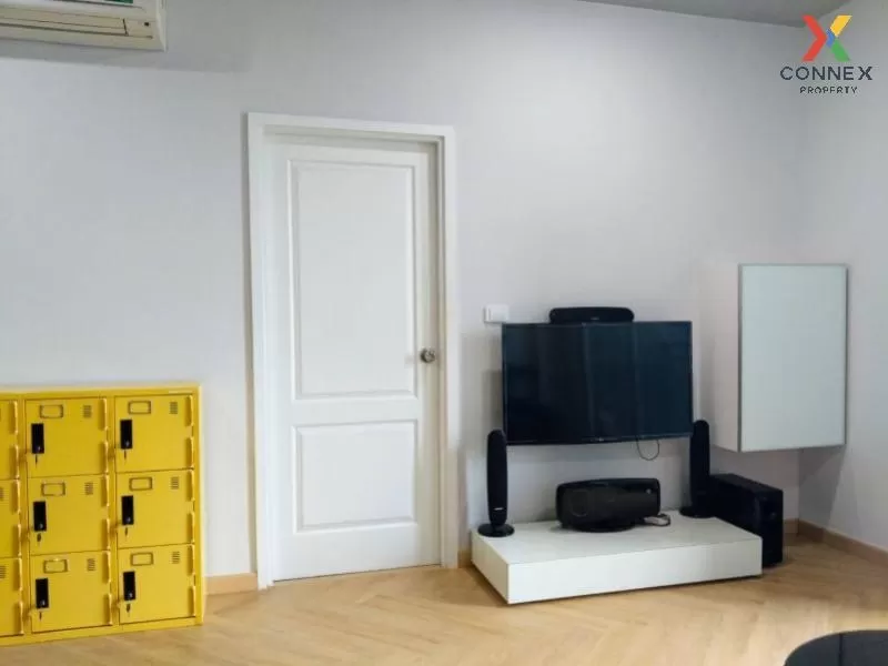 FOR RENT condo , Hive Sathorn , BTS-Krung Thon Buri , Khlong Ton 