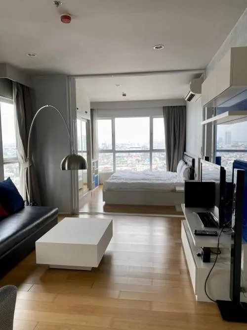 เช่าคอนโด  ไฮฟ์ สาทร BTS-กรุงธนบุรี คลองต้นไทร เขต คลองสาน กรุงเทพ CX-27393