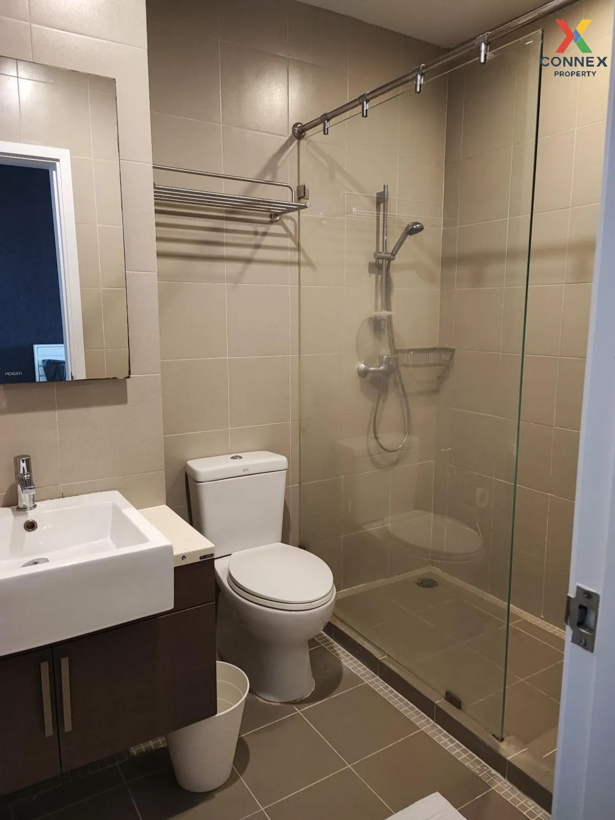 FOR RENT condo , Hive Sathorn , BTS-Krung Thon Buri , Khlong Ton  FOR RENT condo , Hive Sathorn , BTS-Krung Thon Buri , Khlong Ton