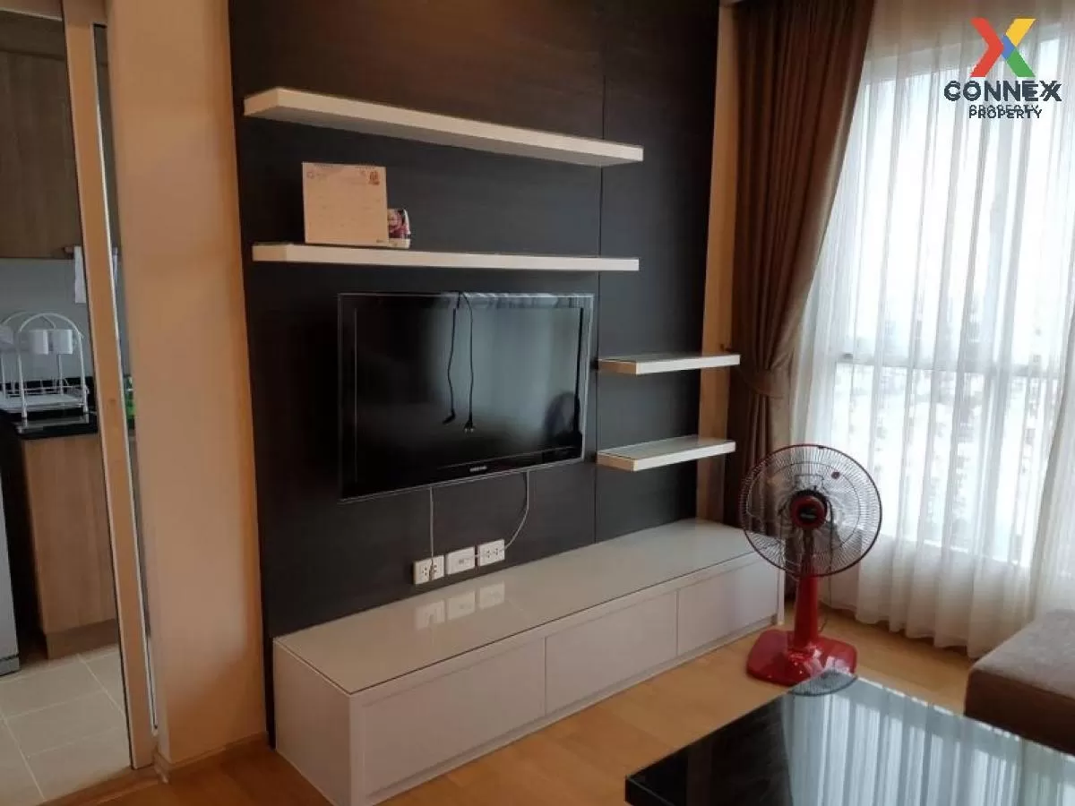 เช่าคอนโด  ไฮฟ์ สาทร BTS-กรุงธนบุรี คลองต้นไทร เขต คลองสาน กรุงเท 1