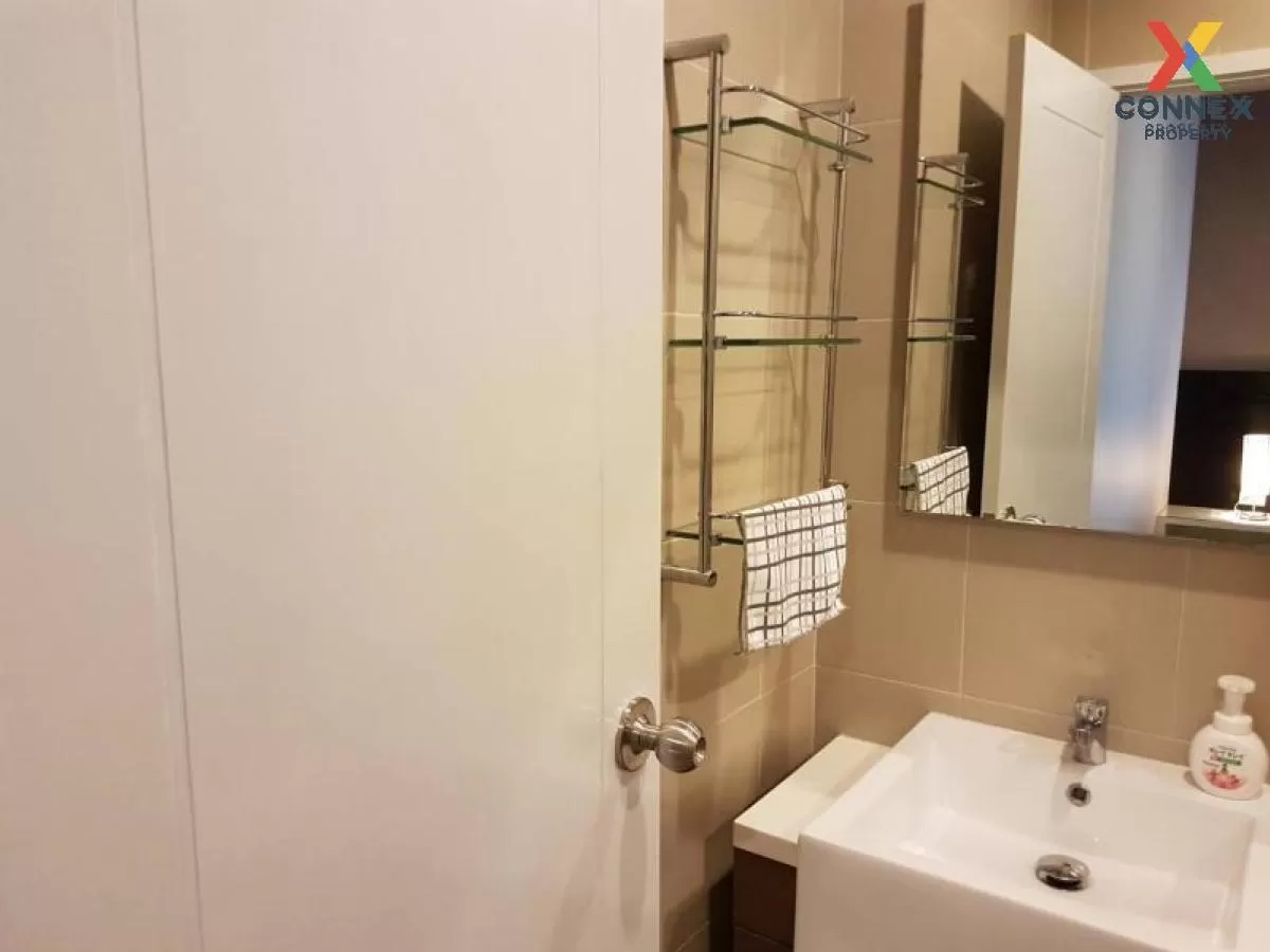 เช่าคอนโด  ไฮฟ์ สาทร BTS-กรุงธนบุรี คลองต้นไทร เขต คลองสาน กรุงเท