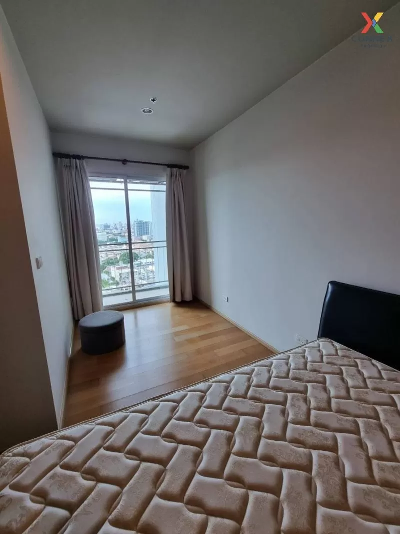 ขายคอนโด  ไฮฟ์ สาทร BTS-กรุงธนบุรี คลองต้นไทร เขต คลองสาน กรุงเทพ