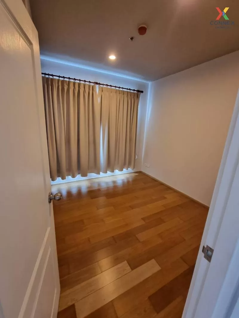 ขายคอนโด  ไฮฟ์ สาทร BTS-กรุงธนบุรี คลองต้นไทร เขต คลองสาน กรุงเทพ