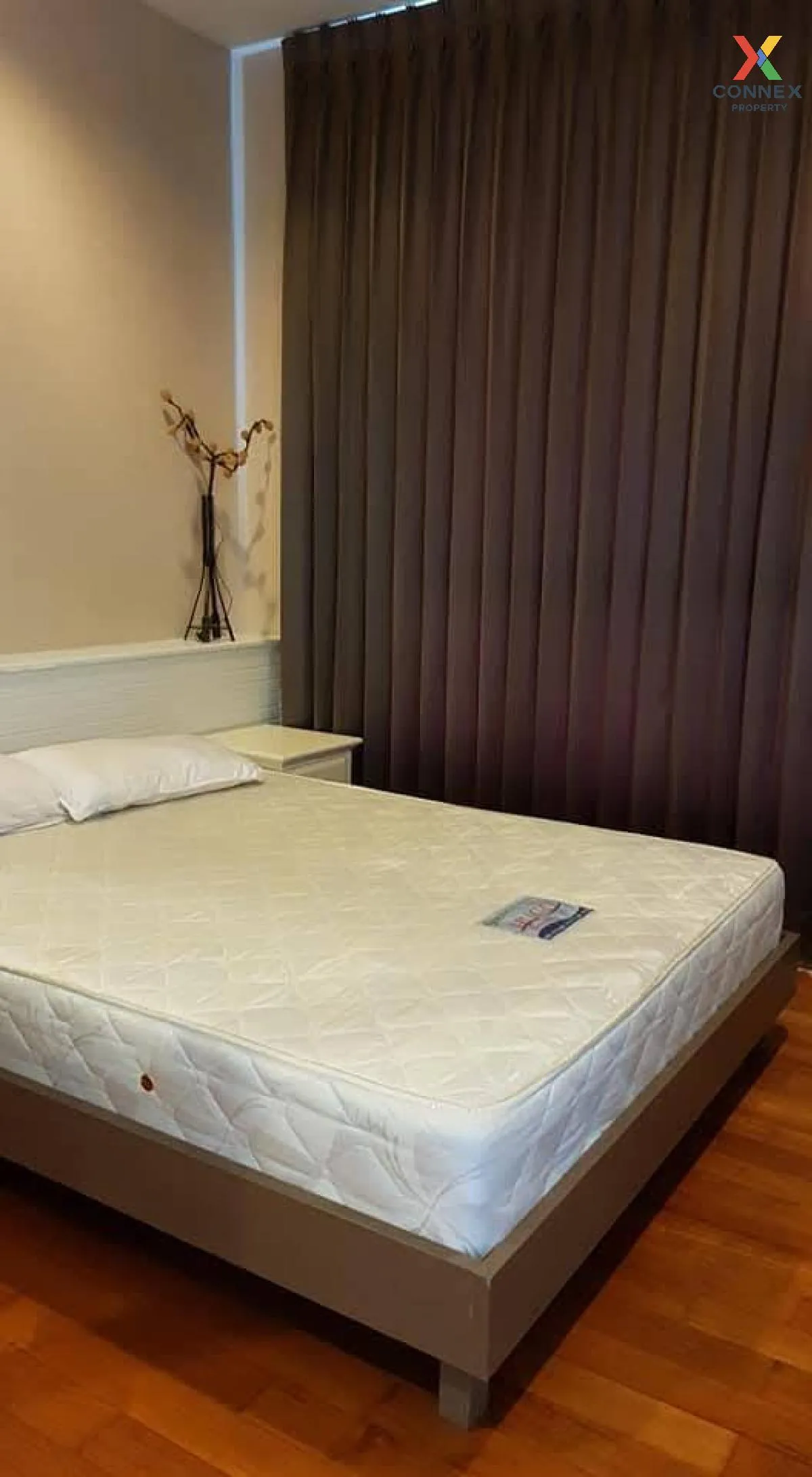 FOR RENT condo , Ivy sathorn 10 , BTS-Chong Nonsi , Silom , Bang  4