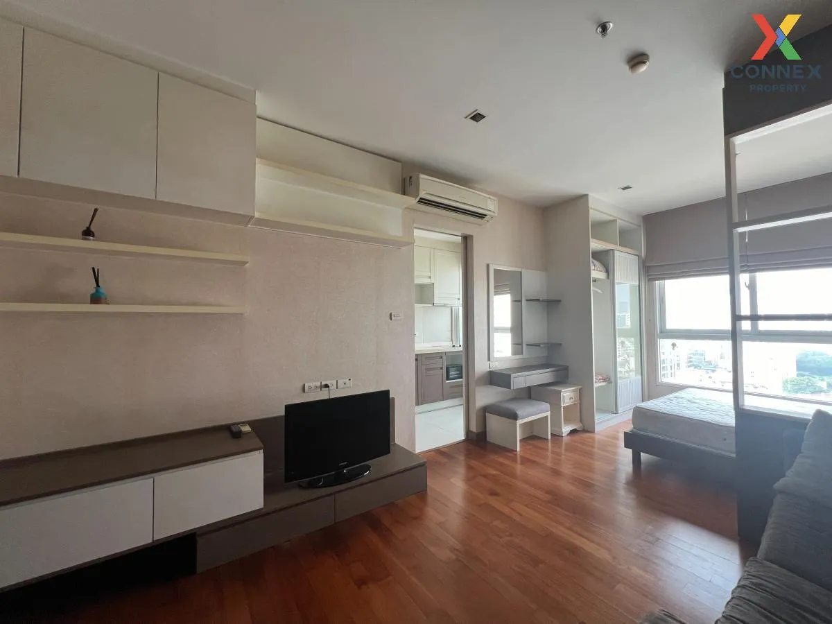 FOR RENT condo , Ivy sathorn 10 , BTS-Chong Nonsi , Silom , Bang  3
