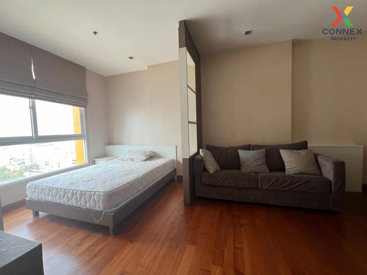 FOR RENT condo , Ivy sathorn 10 , BTS-Chong Nonsi , Silom , Bang  4