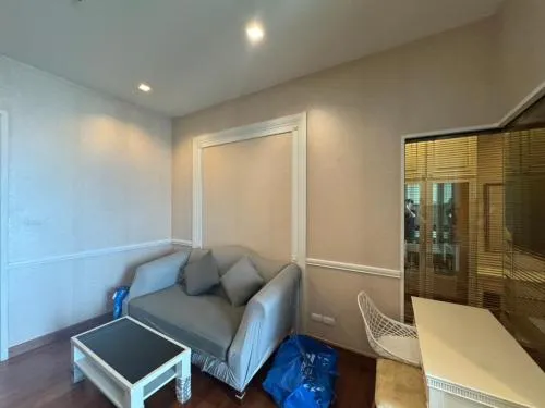 เช่าคอนโด  ไอวี สาทร BTS-ช่องนนทรี สีลม เขต บางรัก กรุงเทพ CX-27732