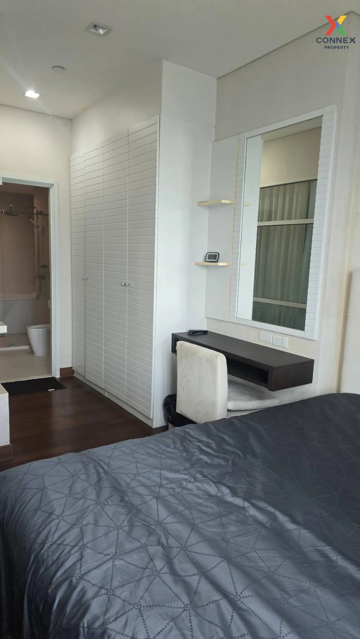 เช่าคอนโด  ไอวี สาทร BTS-ช่องนนทรี สีลม เขต บางรัก กรุงเทพ CX-277