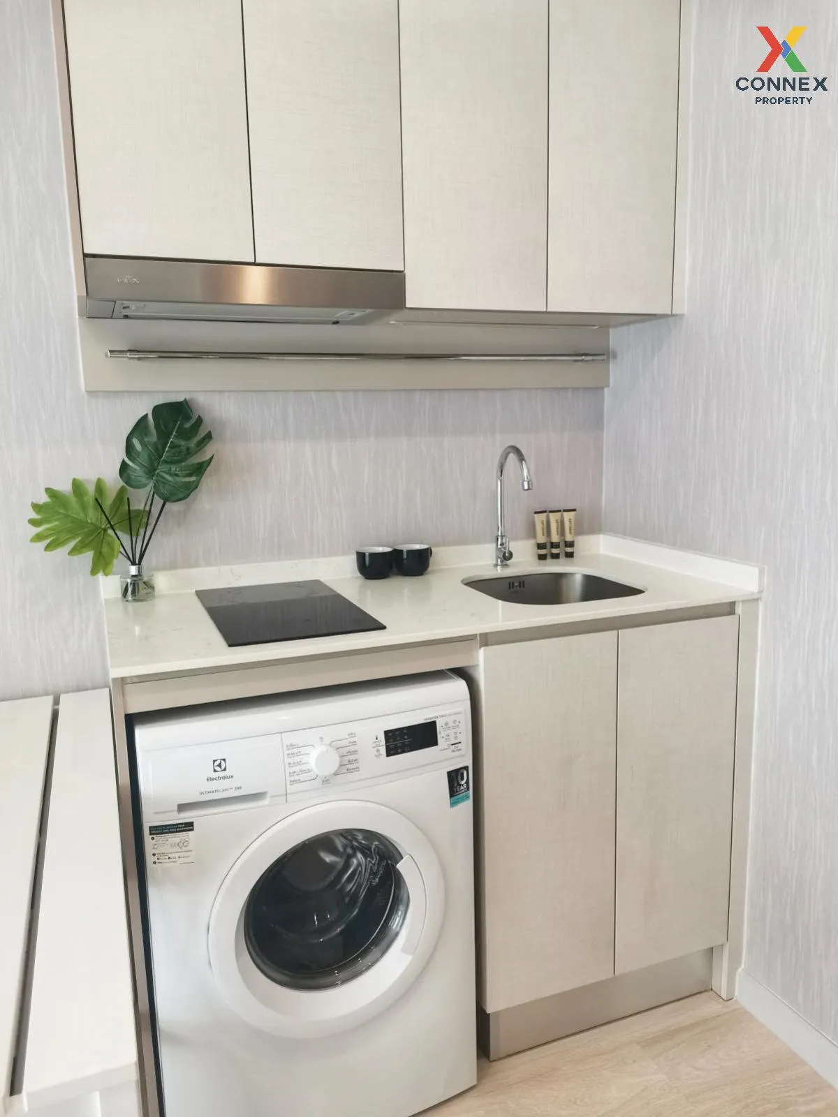 เช่าคอนโด  ไนท์บริดจ์ ไพร์ม สาทร BTS-ช่องนนทรี ทุ่งมหาเมฆ เขต สาท 4