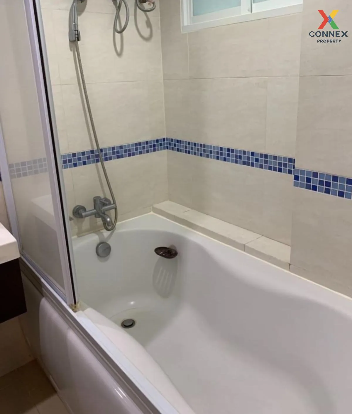 เช่าคอนโด  ไลฟ์ แอท สาทร 10 BTS-ช่องนนทรี สีลม เขต บางรัก กรุงเทพ