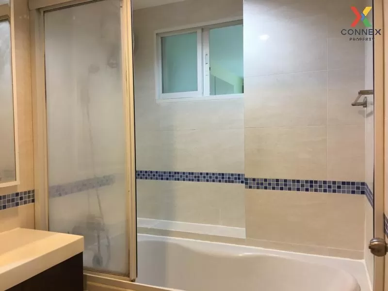 เช่าคอนโด  ไลฟ์ แอท สาทร 10 BTS-ช่องนนทรี สีลม เขต บางรัก กรุงเทพ