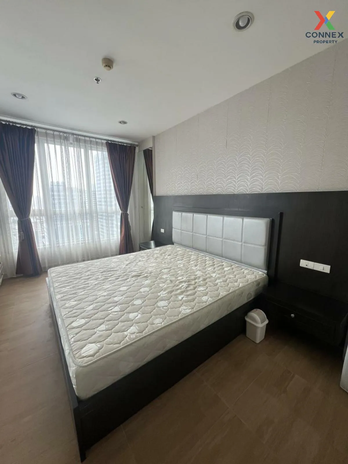 FOR RENT condo , Life @ Sathorn 10 , BTS-Chong Nonsi , Silom , Ba 1