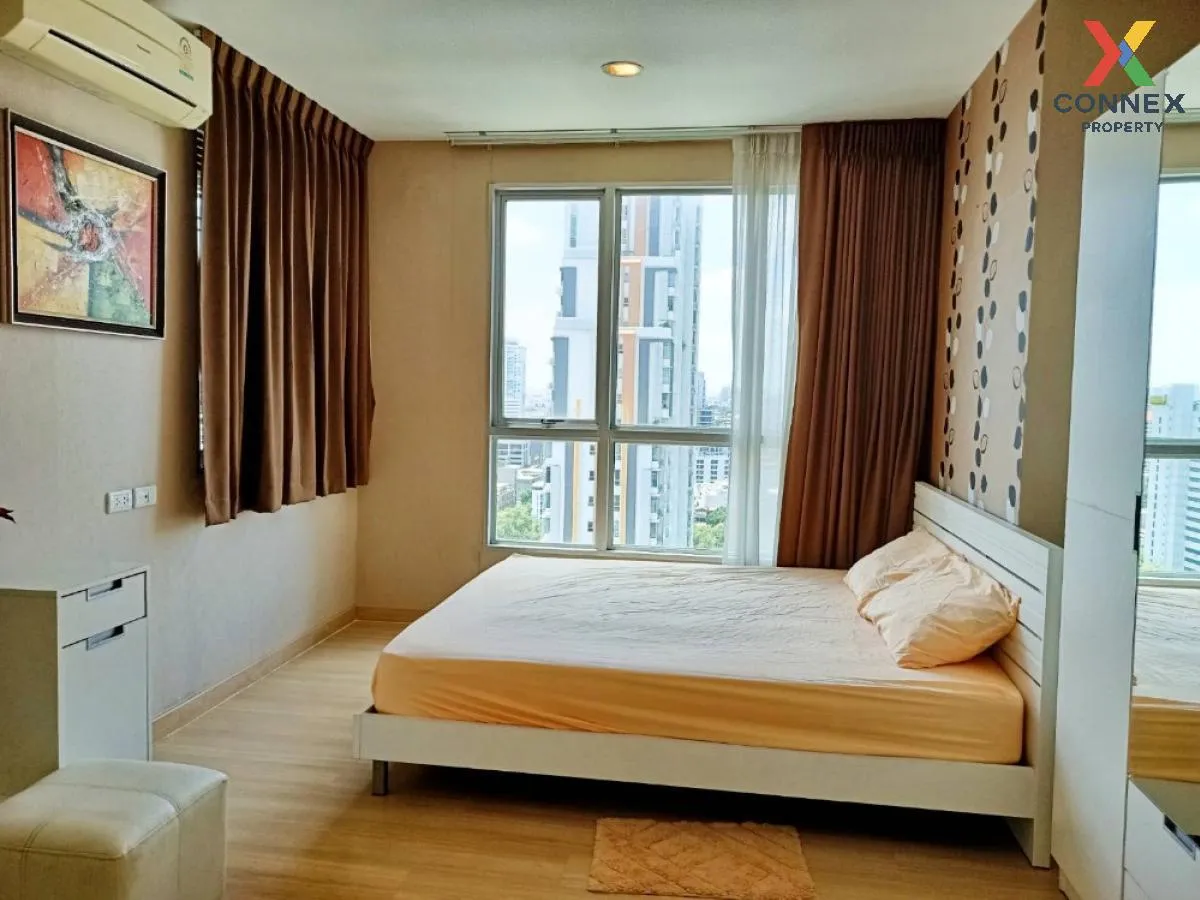 FOR RENT condo , Life @ Sathorn 10 , BTS-Chong Nonsi , Silom , Ba 4