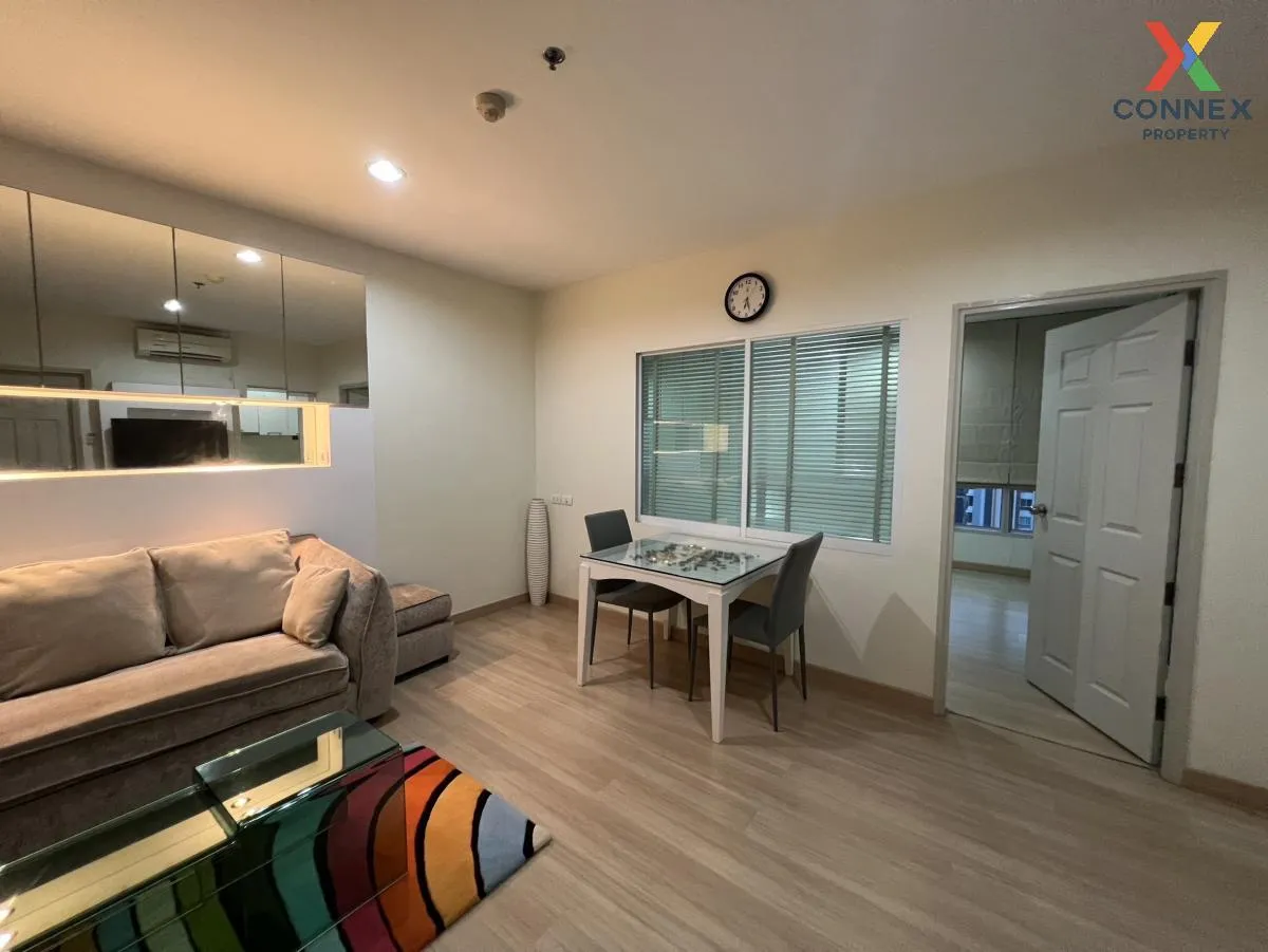 FOR RENT condo , Life @ Sathorn 10 , BTS-Chong Nonsi , Silom , Ba 1