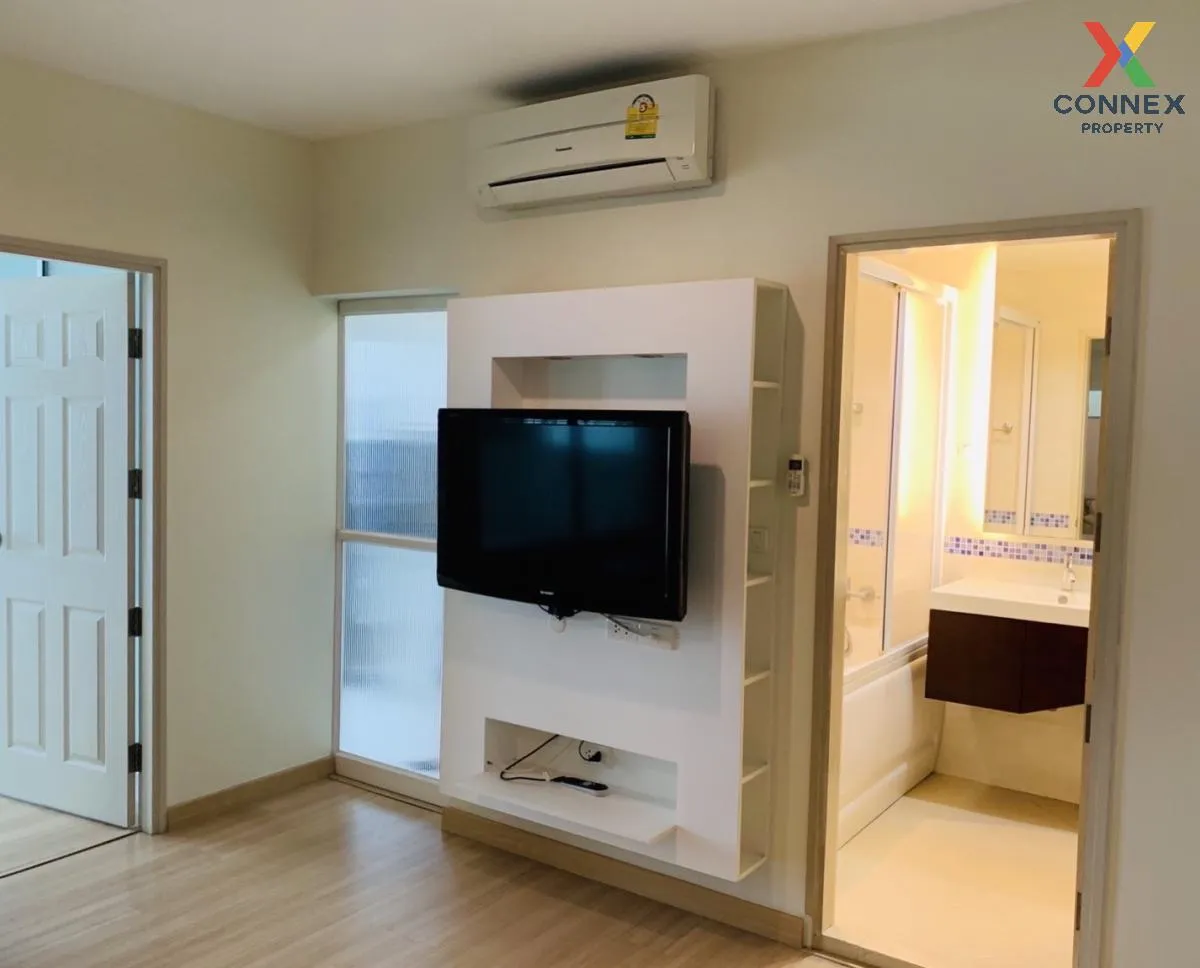 FOR RENT condo , Life @ Sathorn 10 , BTS-Chong Nonsi , Silom , Ba 2