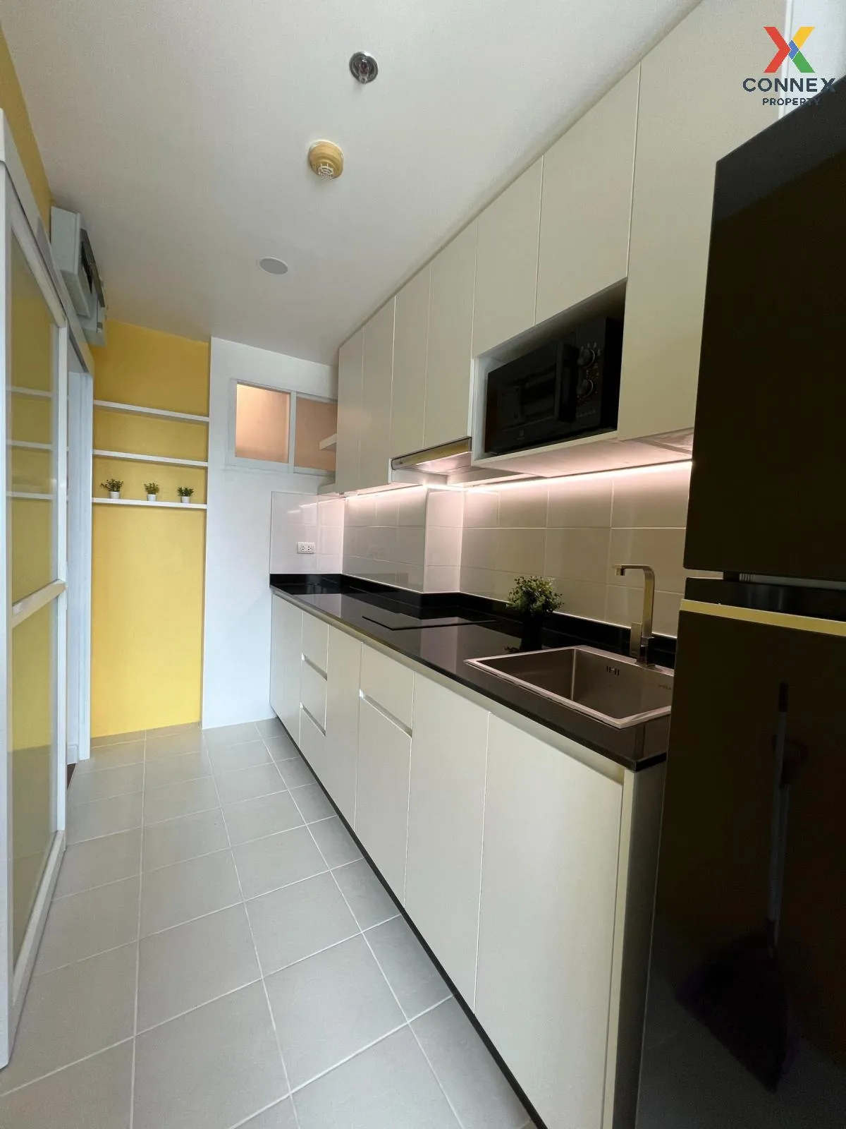 เช่าคอนโด  ไลฟ์ แอท สาทร 10 BTS-ช่องนนทรี สีลม เขต บางรัก กรุงเทพ