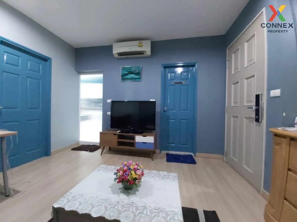 ขายคอนโด  ไลฟ์ แอท สาทร 10 BTS-ช่องนนทรี สีลม เขต บางรัก กรุงเทพ  2