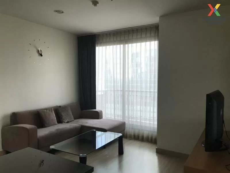 FOR RENT condo , Life @ Sathorn 10 , BTS-Chong Nonsi , Silom , Ba 4