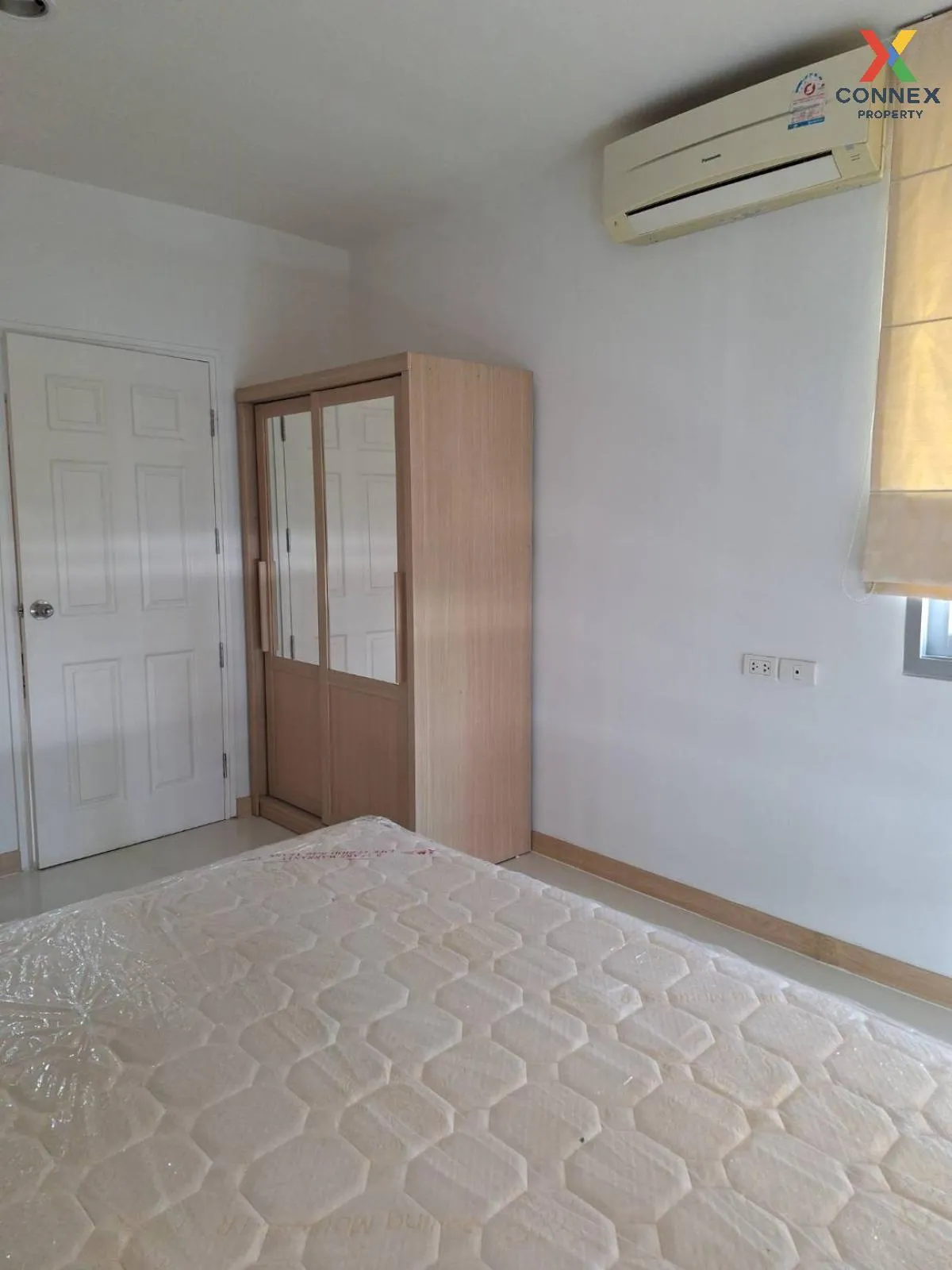 FOR RENT condo , Life @ Sathorn 10 , BTS-Chong Nonsi , Silom , Ba