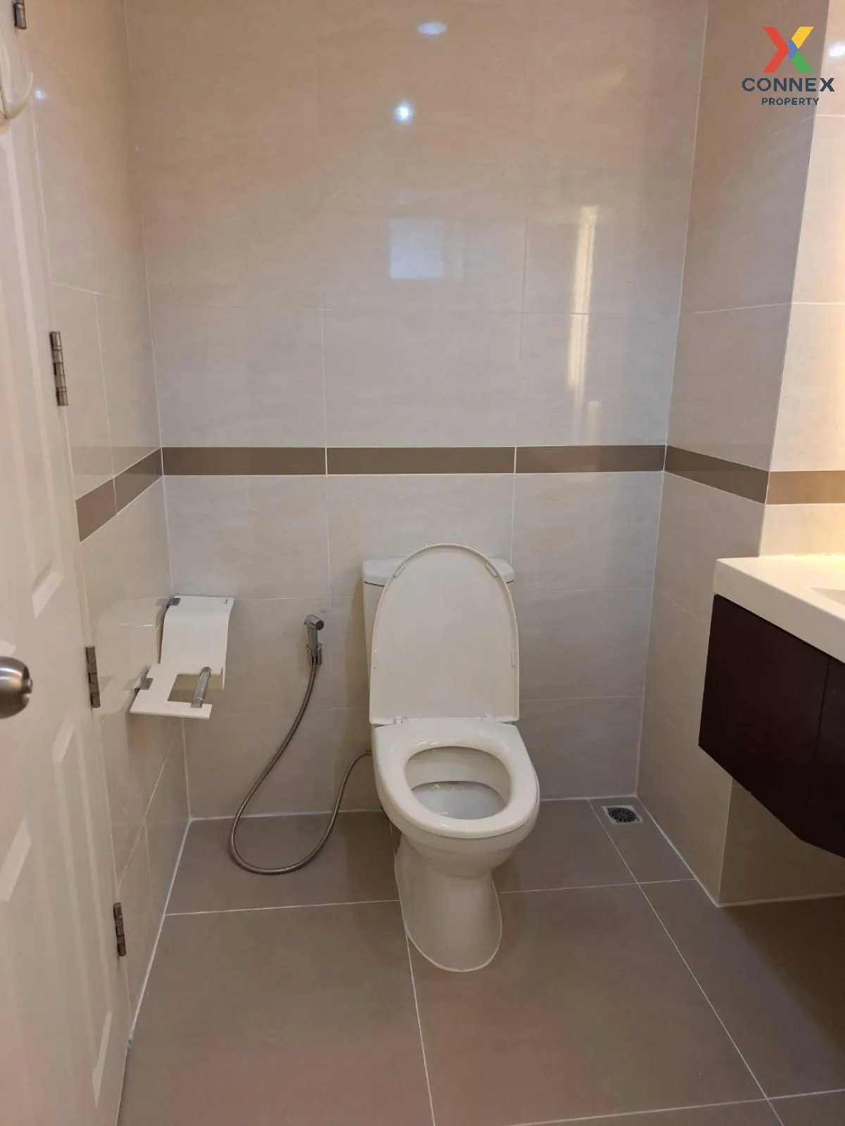 FOR RENT condo , Life @ Sathorn 10 , BTS-Chong Nonsi , Silom , Ba