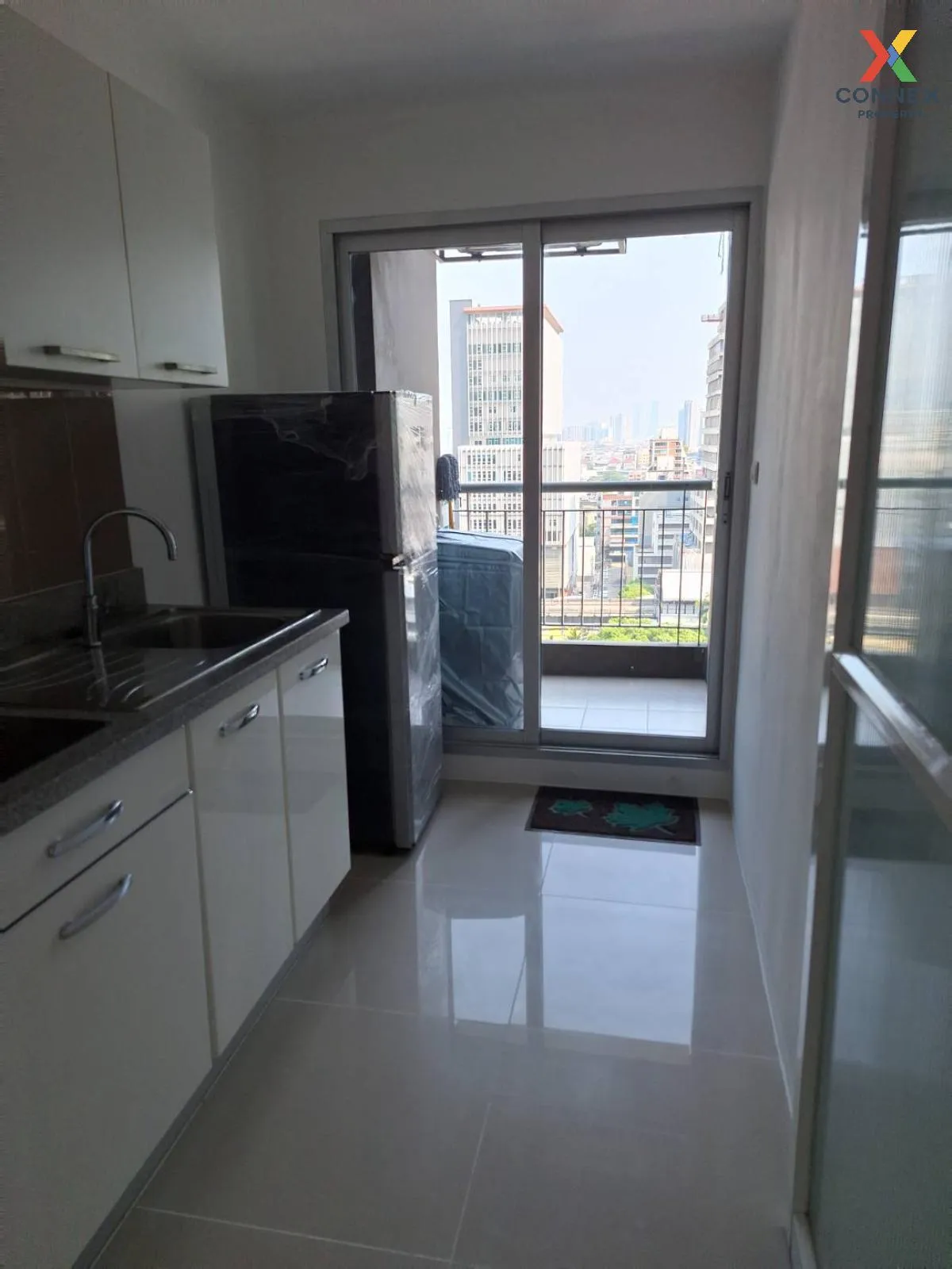 FOR RENT condo , Life @ Sathorn 10 , BTS-Chong Nonsi , Silom , Ba 4