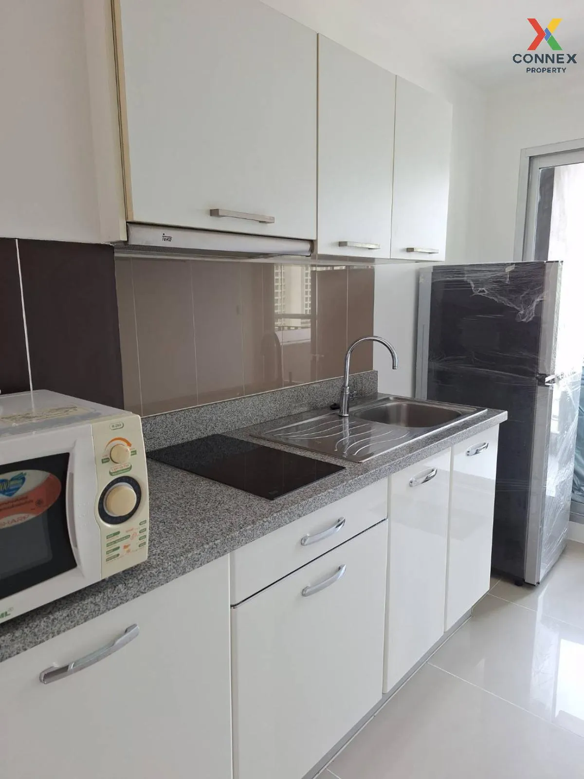 FOR RENT condo , Life @ Sathorn 10 , BTS-Chong Nonsi , Silom , Ba