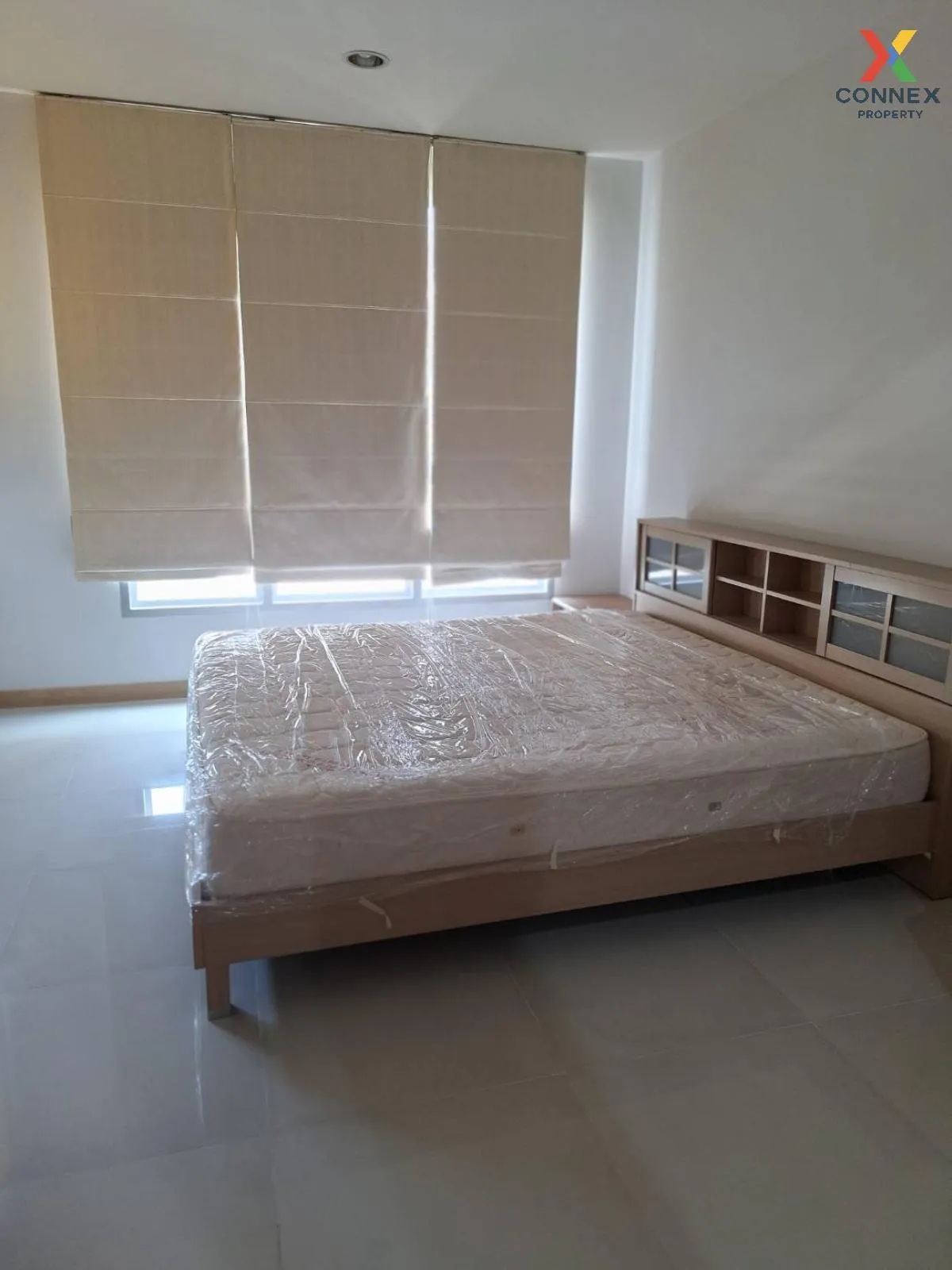 FOR RENT condo , Life @ Sathorn 10 , BTS-Chong Nonsi , Silom , Ba