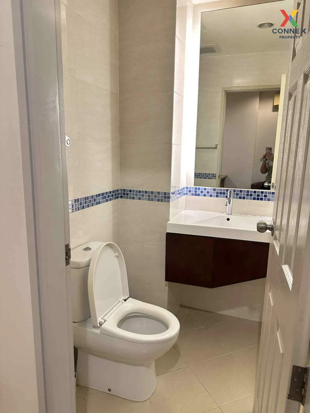 FOR RENT condo , Life @ Sathorn 10 , BTS-Chong Nonsi , Silom , Ba