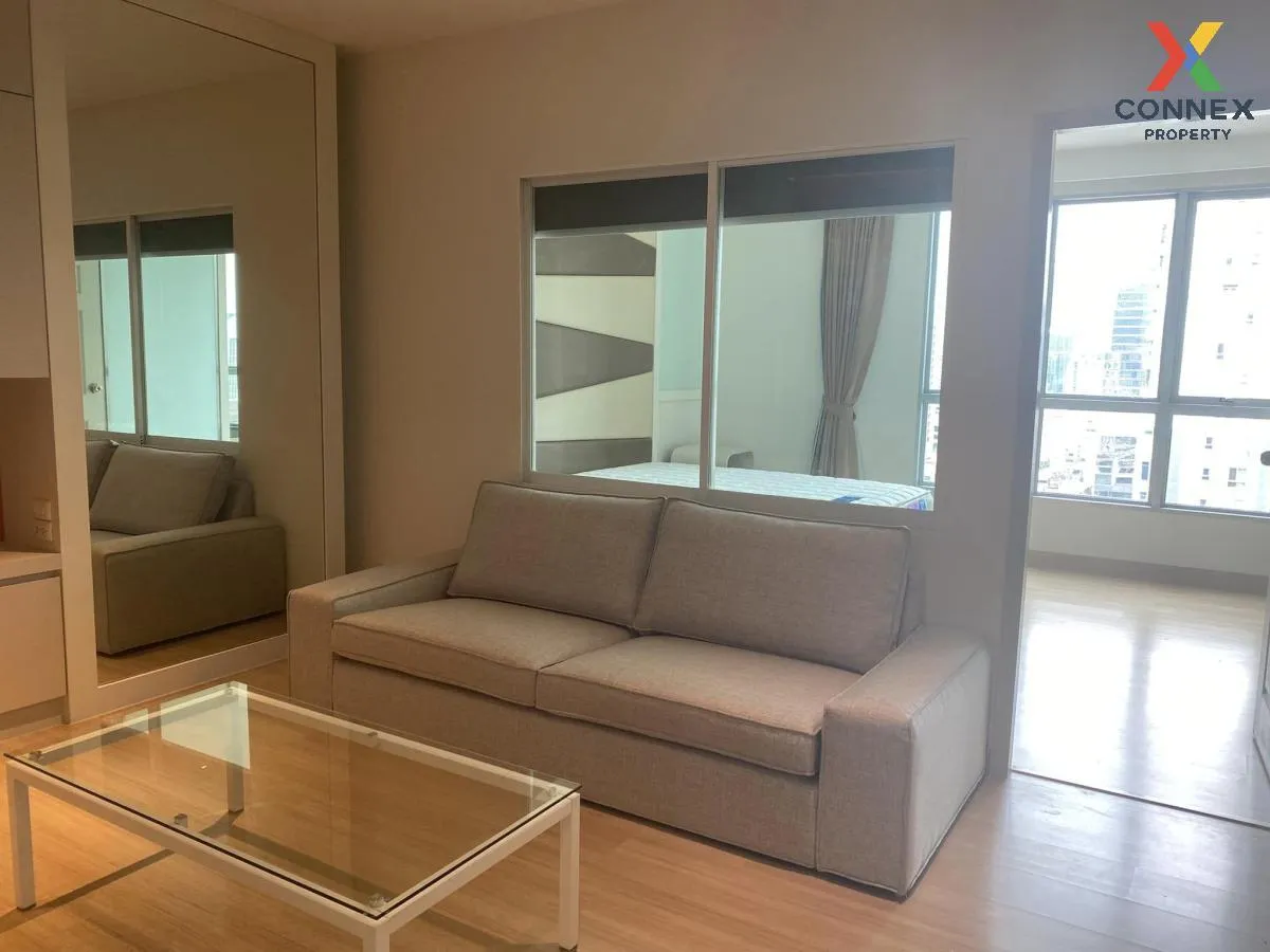 FOR RENT condo , Life @ Sathorn 10 , BTS-Chong Nonsi , Silom , Ba 1