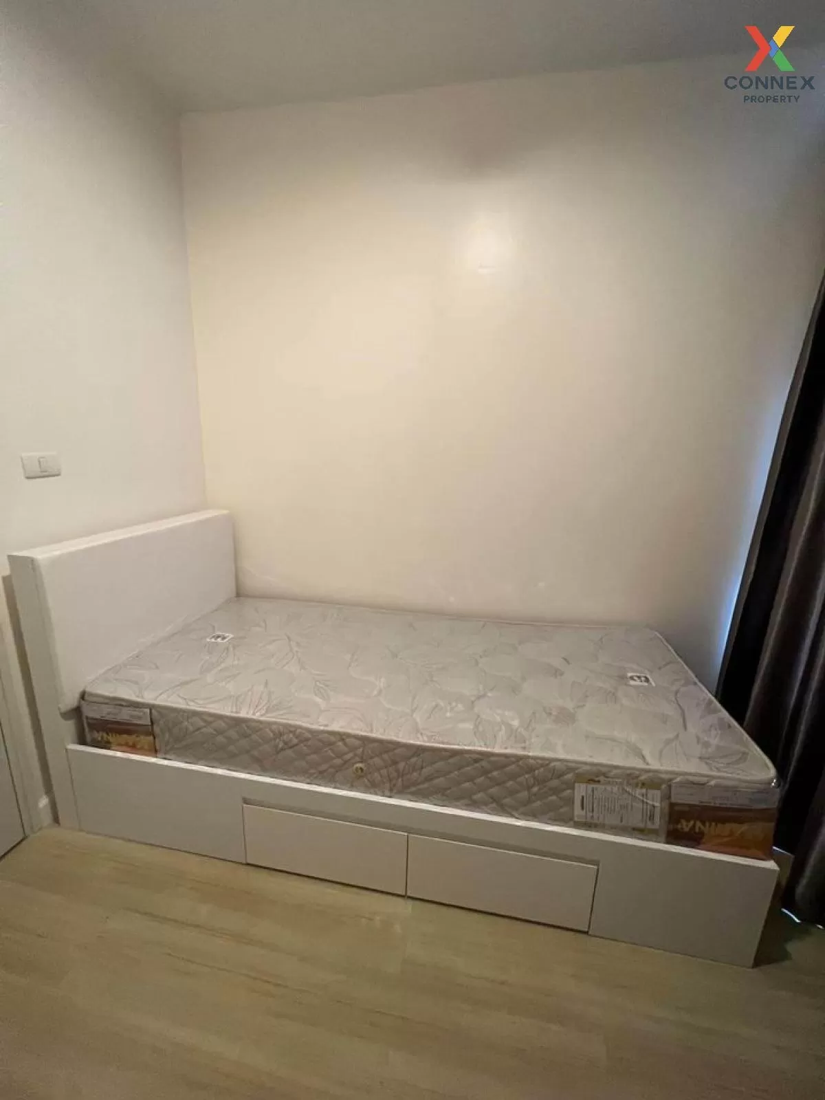 FOR RENT condo , Life @ Sathorn 10 , BTS-Chong Nonsi , Silom , Ba