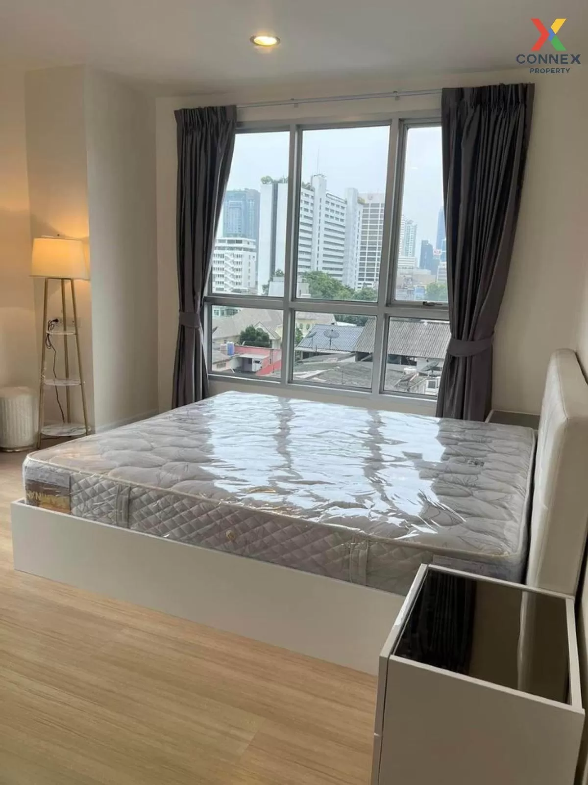 FOR RENT condo , Life @ Sathorn 10 , BTS-Chong Nonsi , Silom , Ba