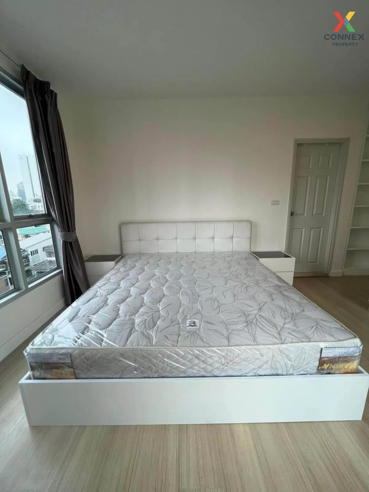 FOR RENT condo , Life @ Sathorn 10 , BTS-Chong Nonsi , Silom , Ba