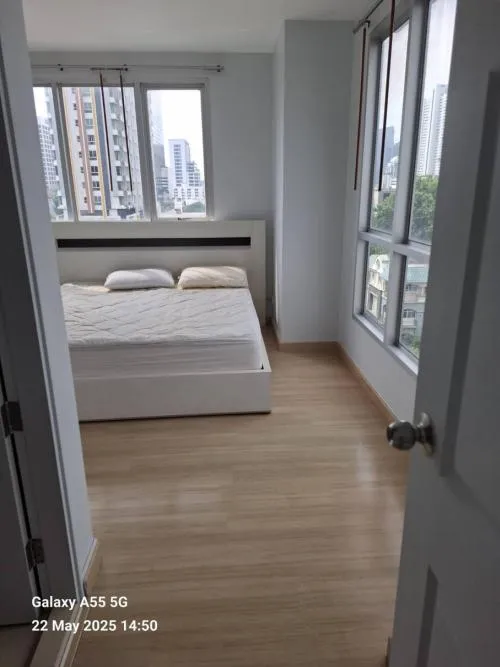 เช่าคอนโด  ไลฟ์ แอท สาทร 10 BTS-ช่องนนทรี สีลม เขต บางรัก กรุงเทพ CX-28213