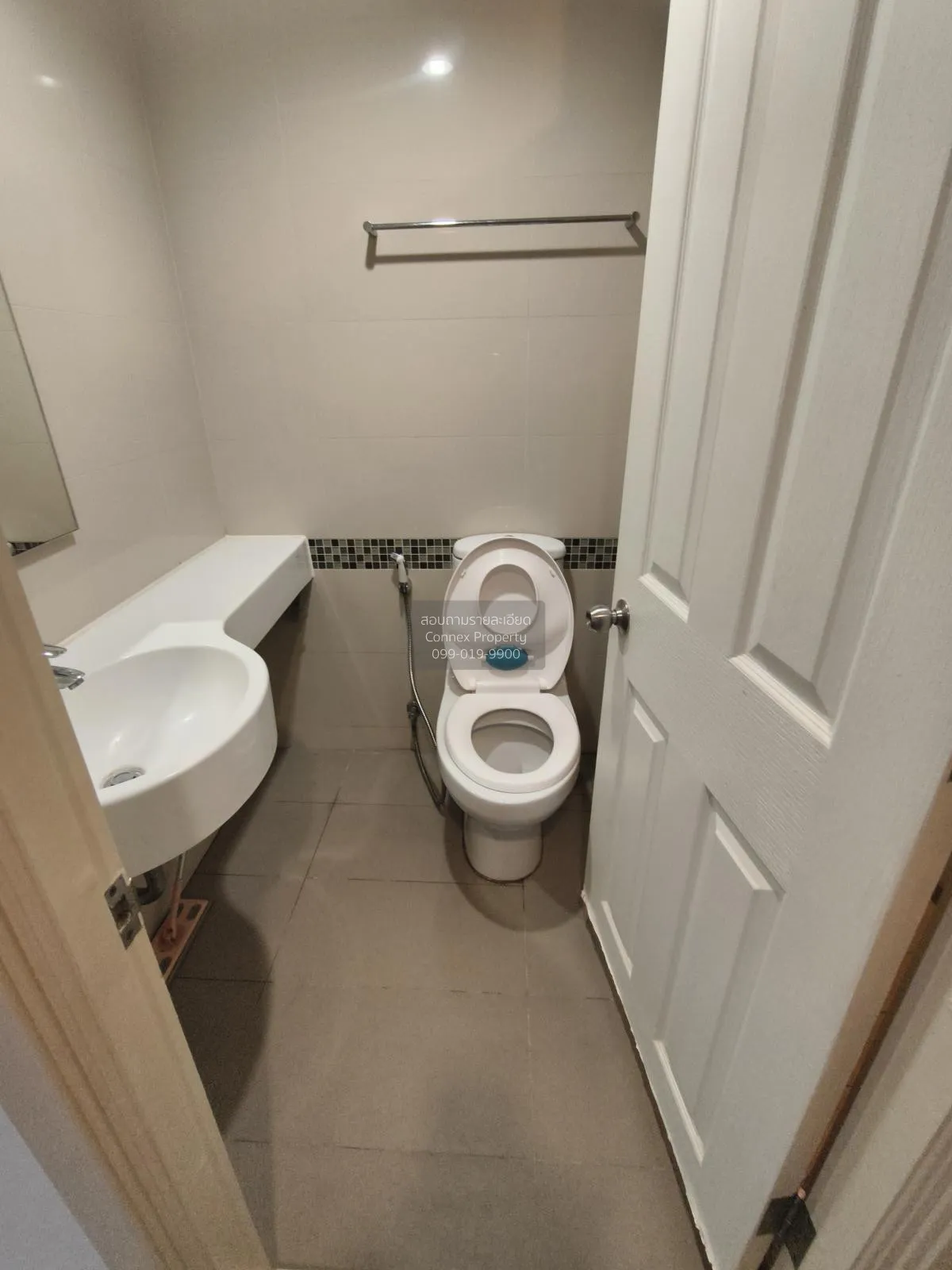 เช่าคอนโด  ลุมพินี พาร์ค ริเวอร์ไซด์ - พระราม 3 บางโพงพาง เขต ยาน 4