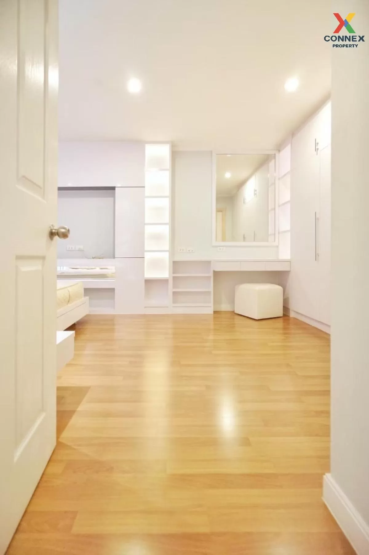 ขายคอนโด  ลุมพินี พาร์ค ริเวอร์ไซด์ - พระราม 3 บางโพงพาง เขต ยานน