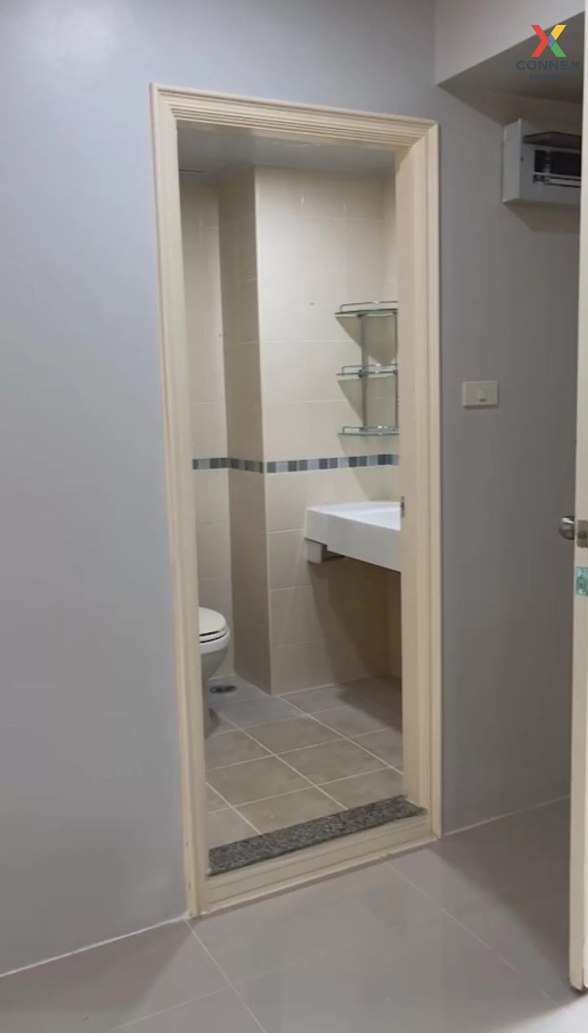 เช่าคอนโด  ลุมพินี เพลส รัชดา - ท่าพระ BTS-ตลาดพลู บุคคโล เขต ธนบ