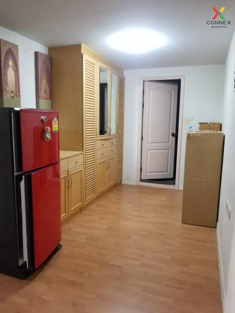 FOR RENT condo , Lumpini Place Suanplu - Sathorn , BTS-Sala Daeng 2