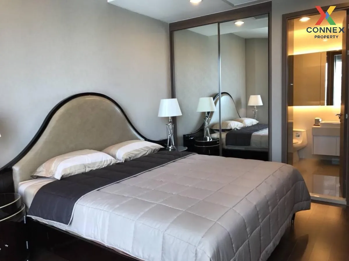 For Sale Condo , Menam Residences , BTS-Saphan Taksin , Wat Phray