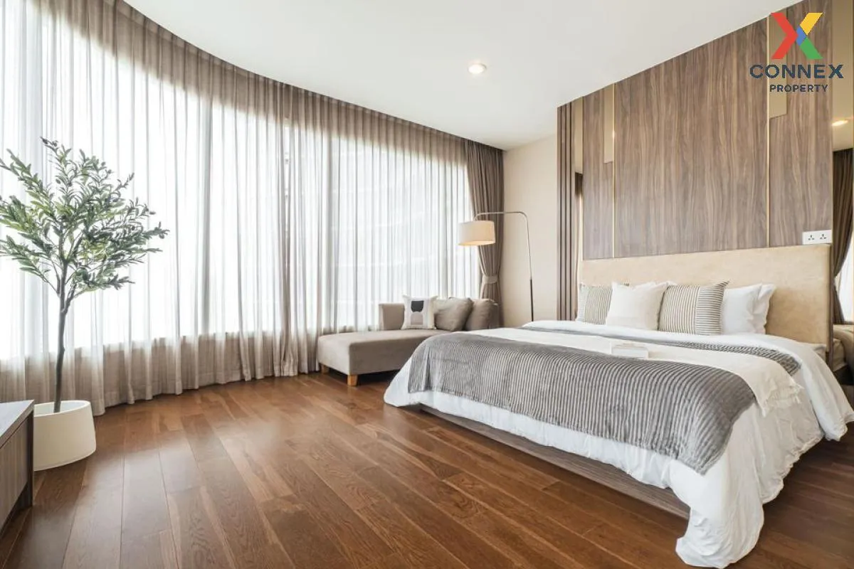 FOR SALE condo , Menam Residences , BTS-Saphan Taksin , Wat Phray FOR SALE condo , Menam Residences , BTS-Saphan Taksin , Wat Phray 4