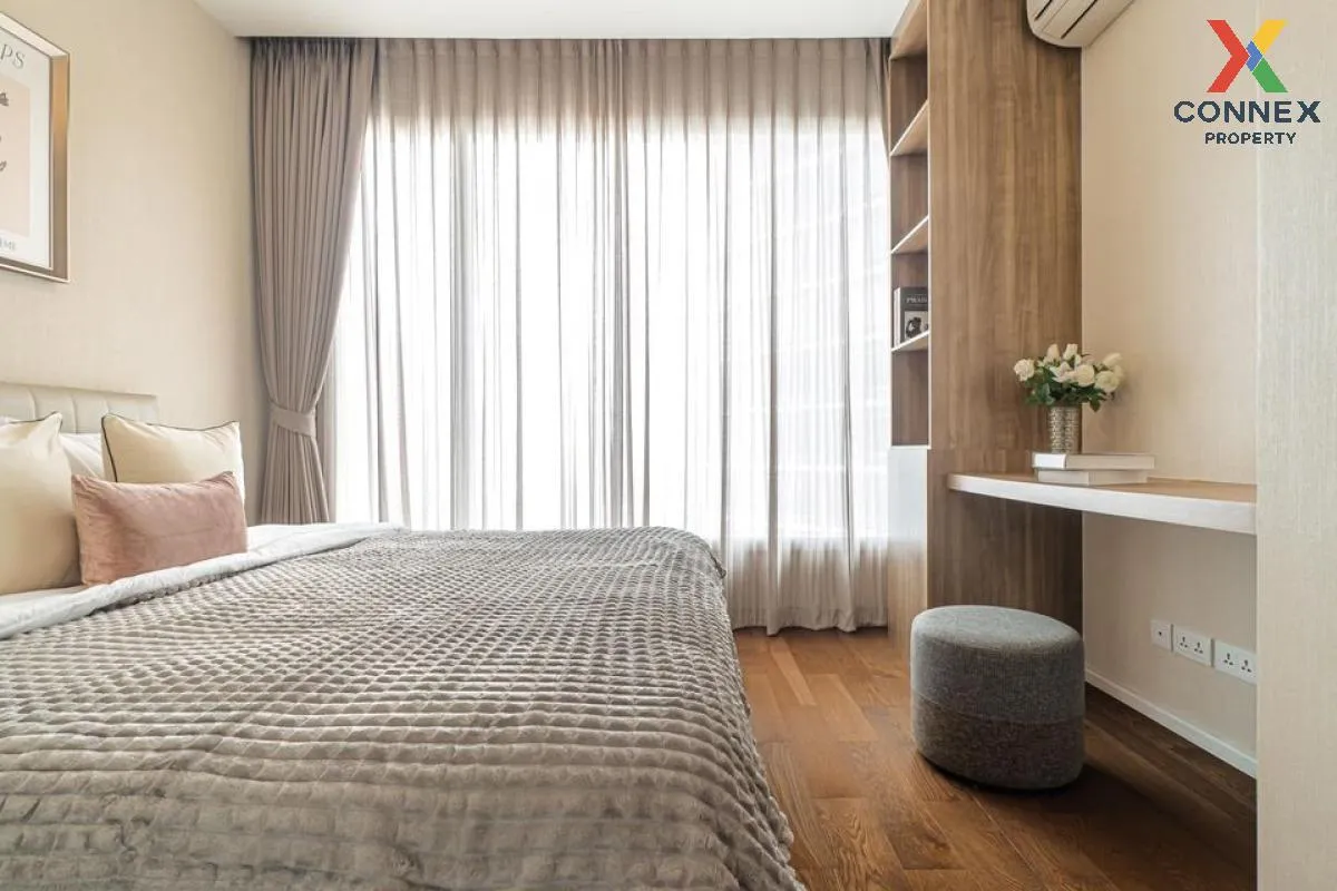 FOR SALE condo , Menam Residences , BTS-Saphan Taksin , Wat Phray FOR SALE condo , Menam Residences , BTS-Saphan Taksin , Wat Phray