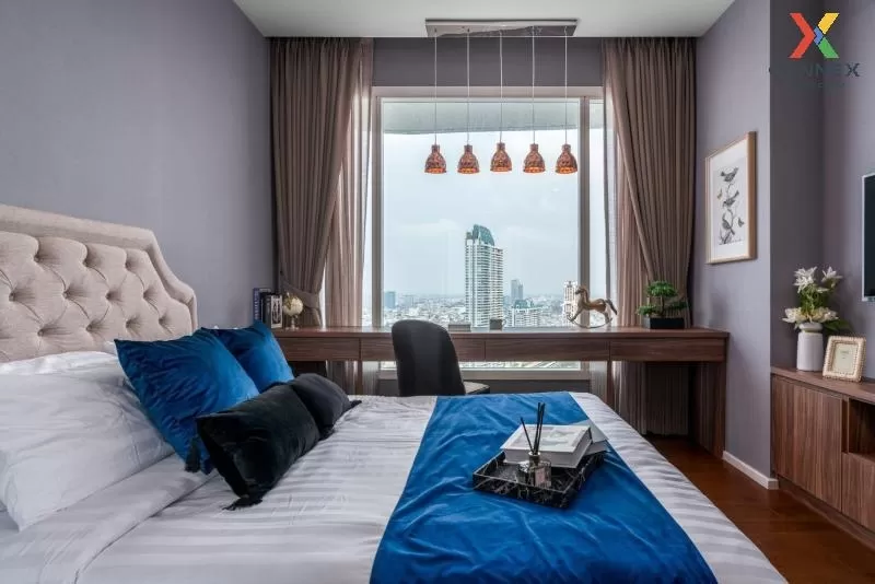 FOR RENT condo , Menam Residences , BTS-Saphan Taksin , Wat Phray