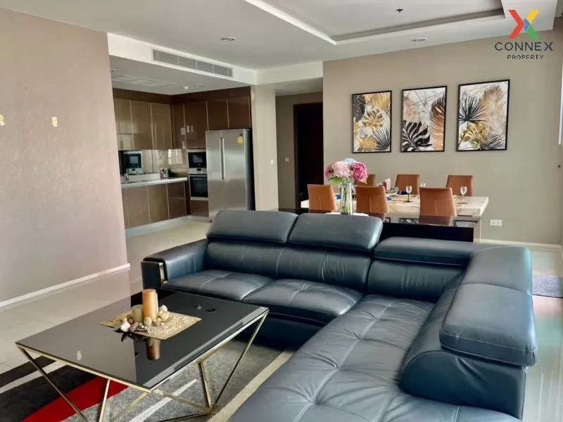 FOR RENT condo , Menam Residences , BTS-Saphan Taksin , Wat Phray 1