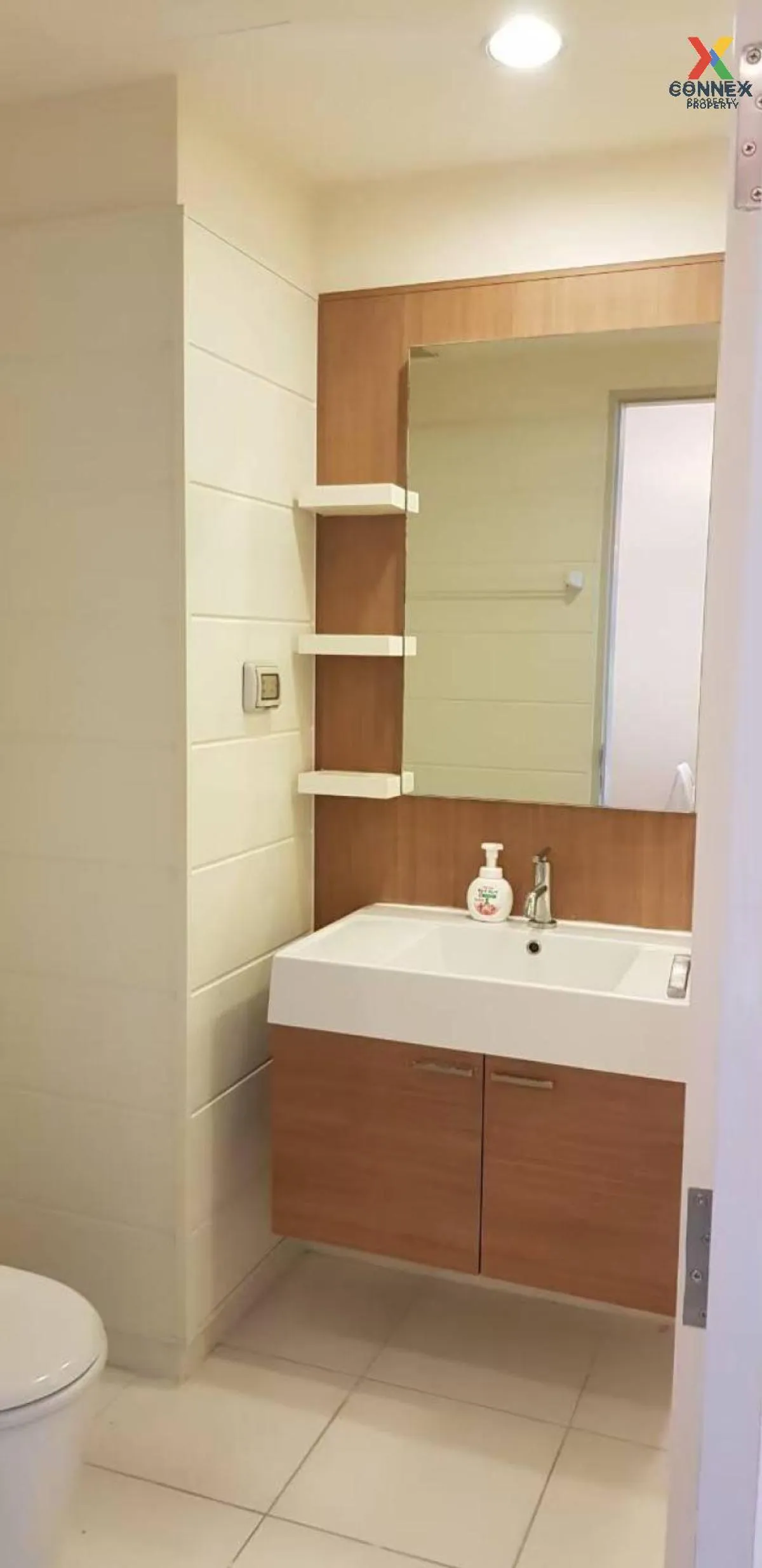 เช่าคอนโด  คิว เฮ้าส์ คอนโด สาทร BTS-กรุงธนบุรี คลองต้นไทร เขต คล