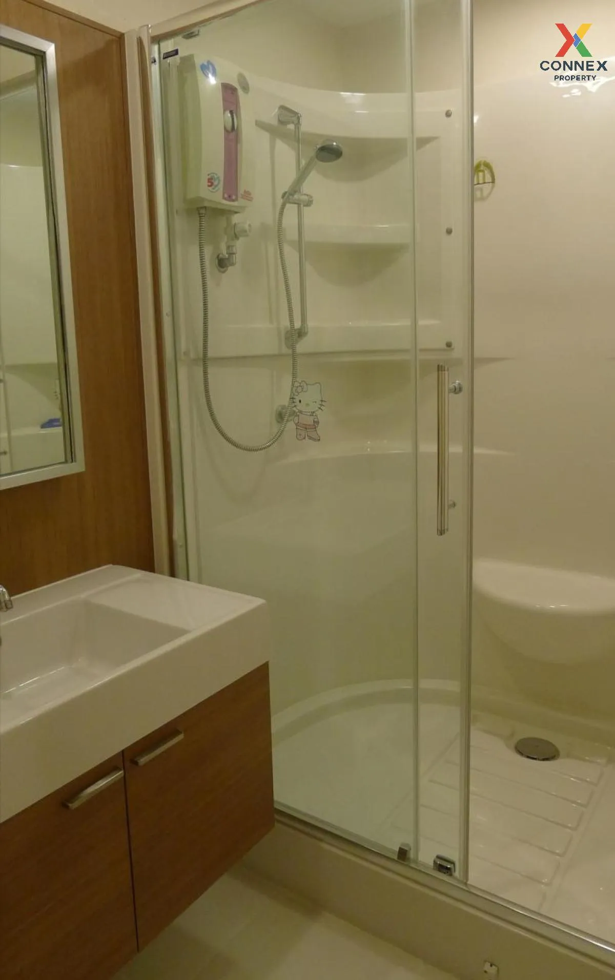 FOR RENT condo , Q House Sathorn , BTS-Krung Thon Buri , Khlong T FOR RENT condo , Q House Sathorn , BTS-Krung Thon Buri , Khlong T